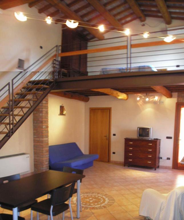 Agriturismo Corte Ponte Dei Tedeschi Guest House Ostiglia Cameră foto